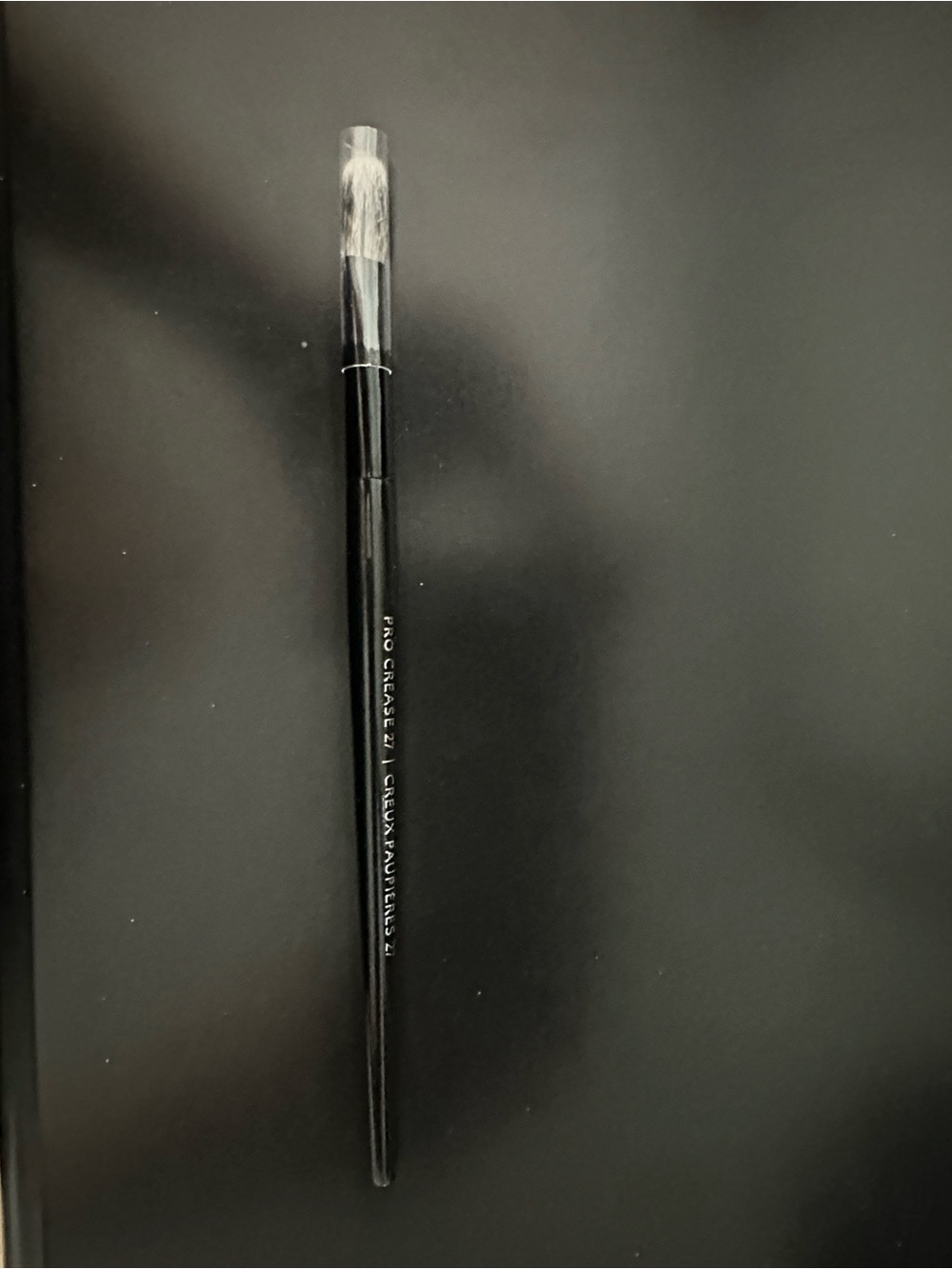Sephora PRO Crease #27 Eyeshadow Brush - Black new with plastic